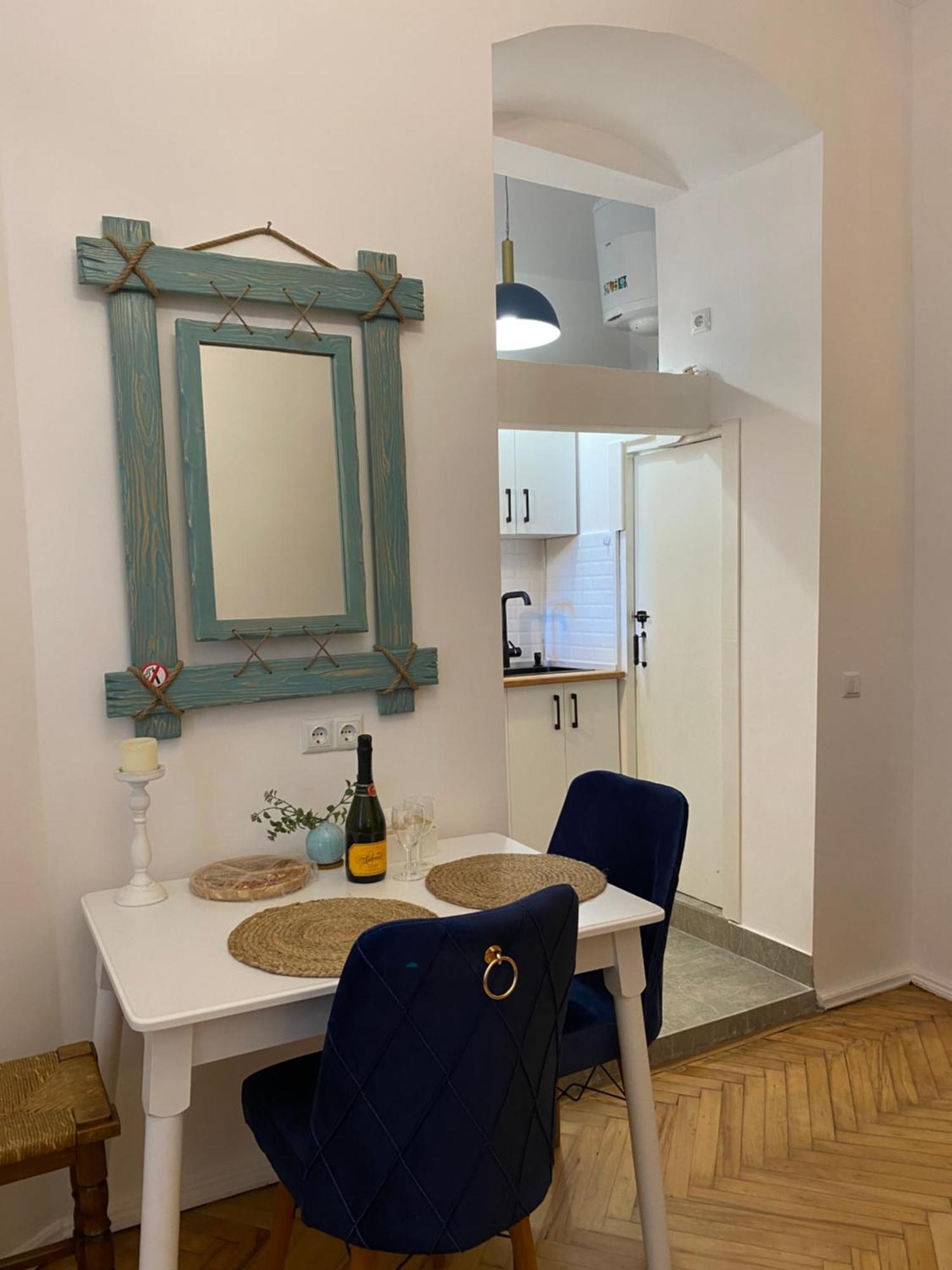 Old Tbilisi City Center, Two - Room Apartment المظهر الخارجي الصورة